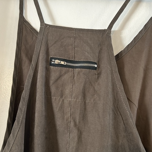 Super cute jumpsuit size 4xl - Picture 3 of 4